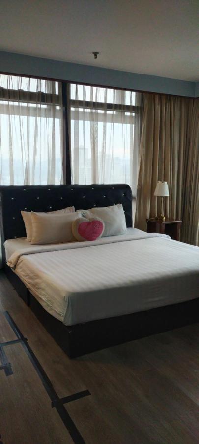 Bbs Suites At Times Square Kl Куала-Лумпур Экстерьер фото
